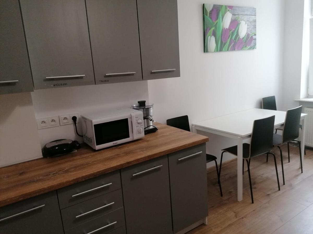 Hostel Tulip - Pokoj Jednoosobowy Nr 3 Ze Wspolna Lazienka I Kuchnia Szczecin Eksteriør bilde