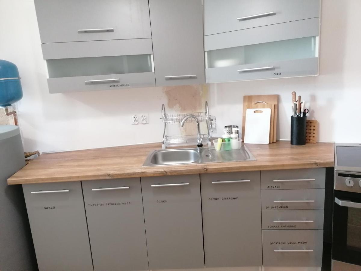 Hostel Tulip - Pokoj Jednoosobowy Nr 3 Ze Wspolna Lazienka I Kuchnia Szczecin Eksteriør bilde